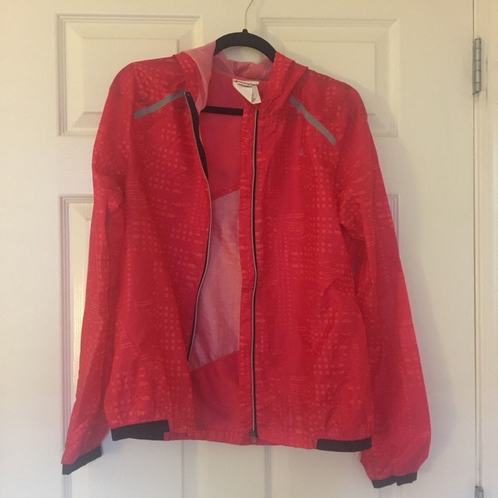 Champion lightweight windbraker